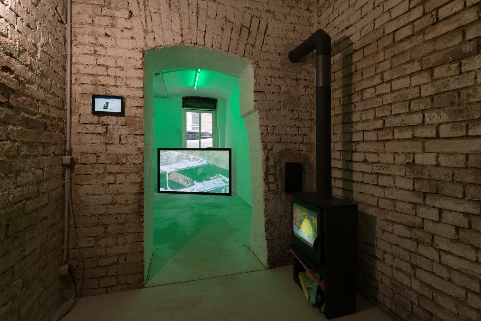 But I doubt, I tremble, I see (shaking edges) and the wild thorn tree May 6 –June 5, 2021 Curated by Caterina Avataneo.…